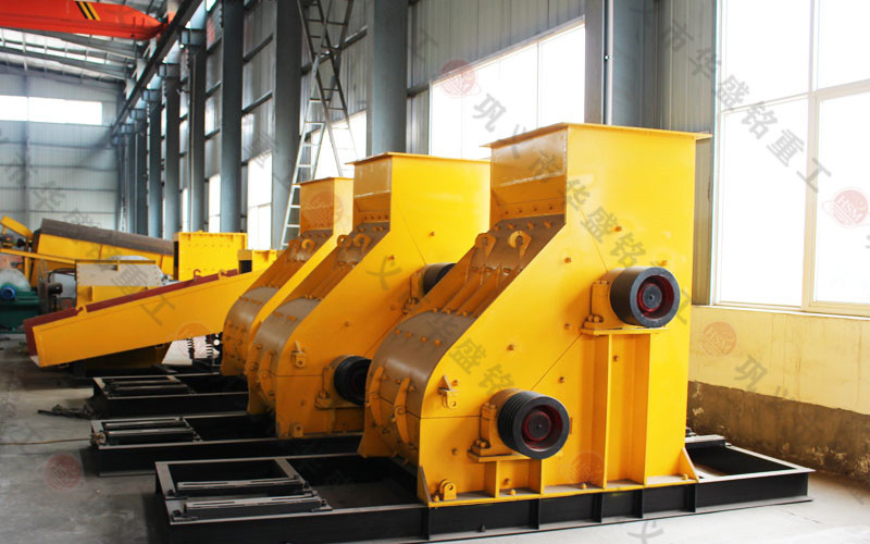 一臺(tái)雙級(jí)粉碎機(jī)多少錢(qián)？頁(yè)巖雙級(jí)粉碎機(jī)廠家推薦